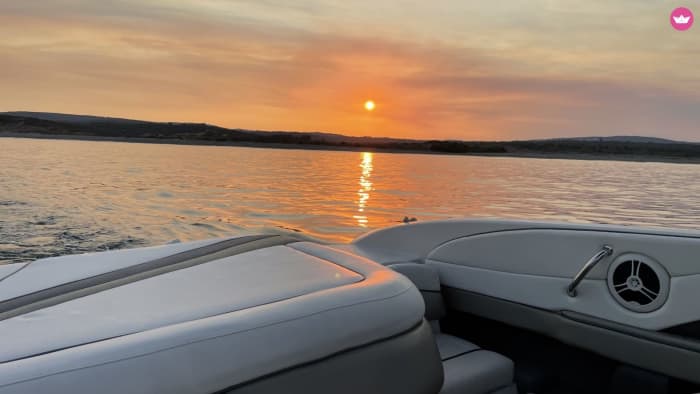 Vive el Estrecho: Experiencia de 8 Horas a bordo de la Sea Ray 220