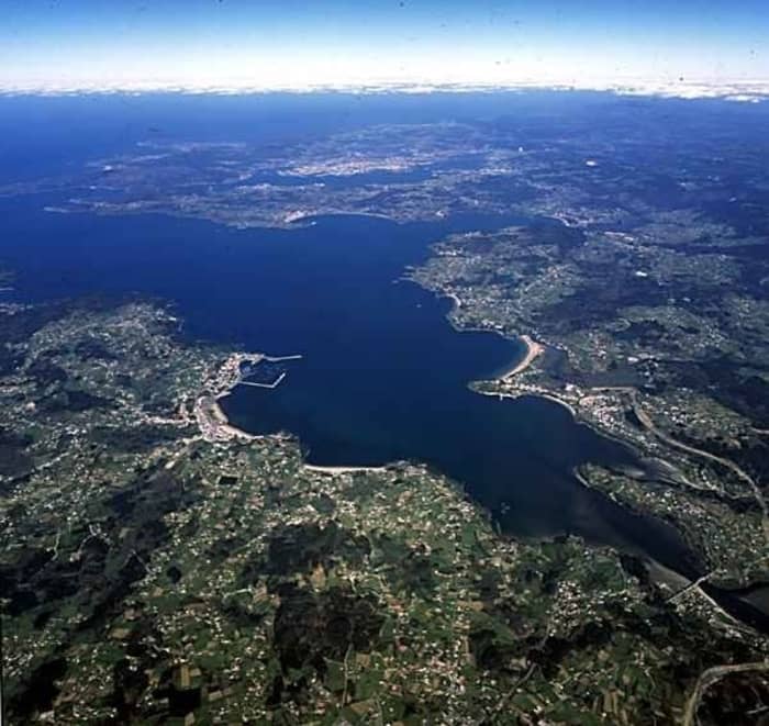 Um dia a bordo do Itaca no estuário do Sada
