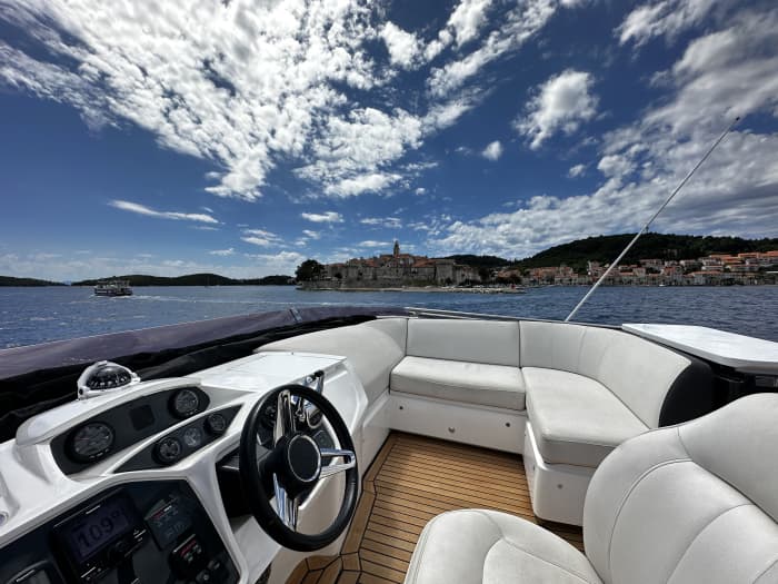 Princess F43 - Essence of Dalmatia