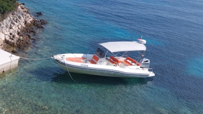 Red Rocks & Pakleni Islands Escape: Sail, Snorkel & Soak Up the Adriatic