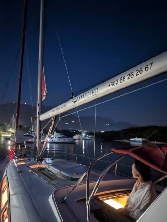 Ganztägiges Segelerlebnis in Tivar