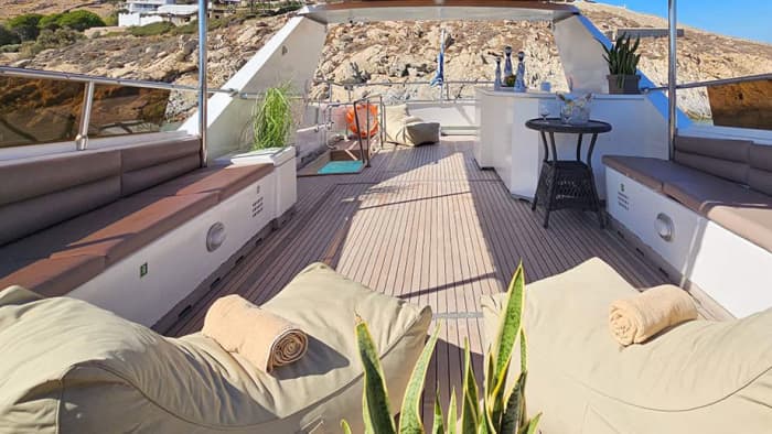 Aegean Bespoke Voyage: 8-Hour Private Luxury Cruise