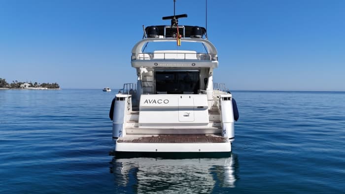 Escapada al mar en Marbella: medio día de sol, baño y lujo sin esfuerzo.