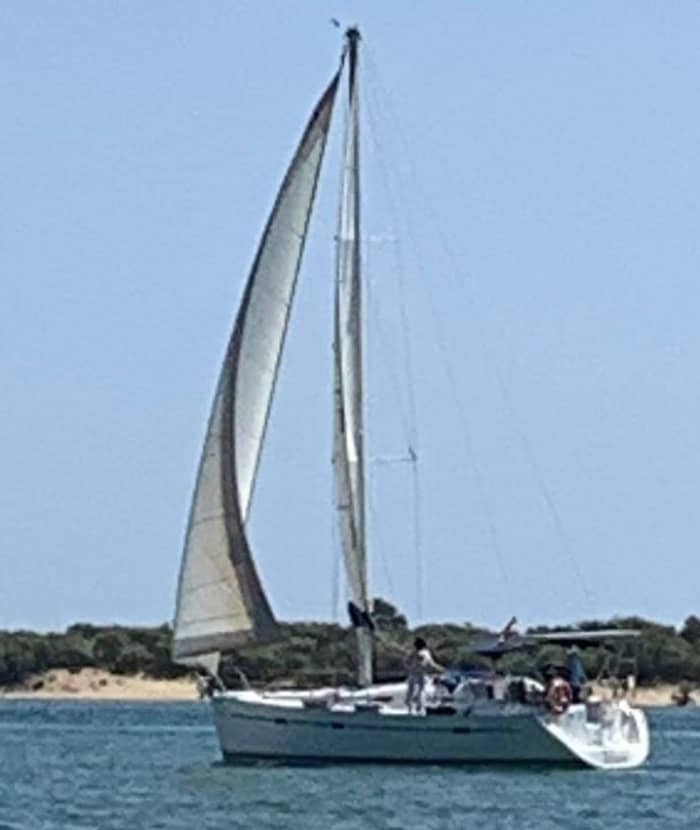 Discover Punta Umbría on a full-day sailing trip