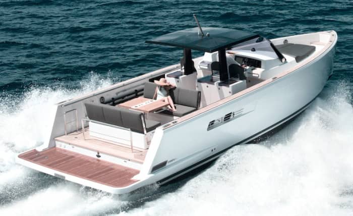Escapada fácil para Marselha: um passeio de barco a motor de 3h45.