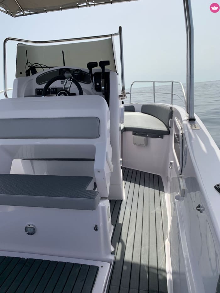Malta by Sea: Full-Day Motorboat Adventure