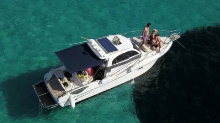 Your day in Split: Rent a motorboat for a full day of discovery