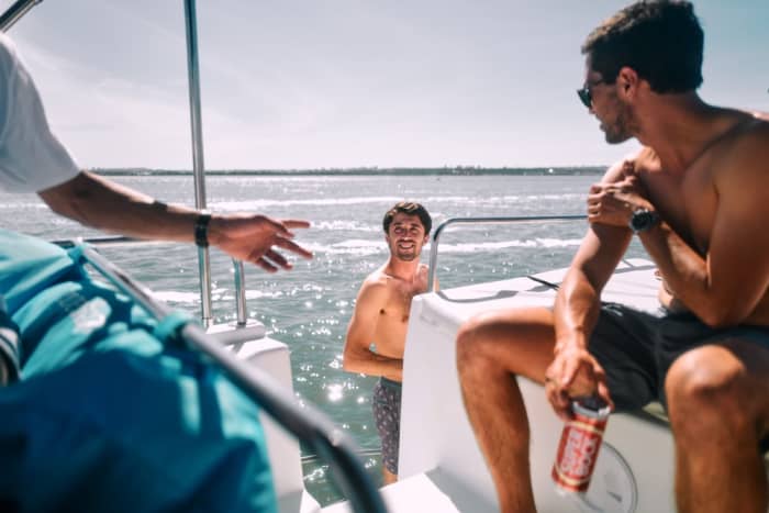 Excursion de 7 heures en catamaran privé à Lisbonne