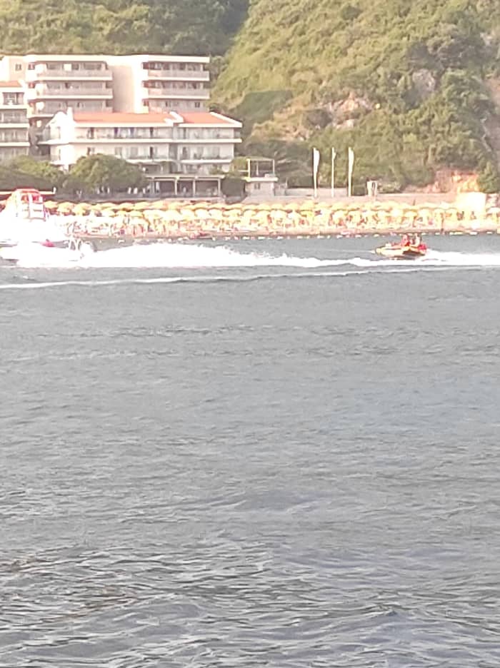 Ontspan 4 uur lang op een motorboot in Budva.