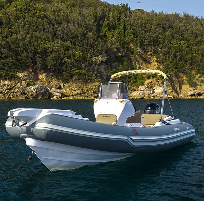 En dag på Elba med motorbåt