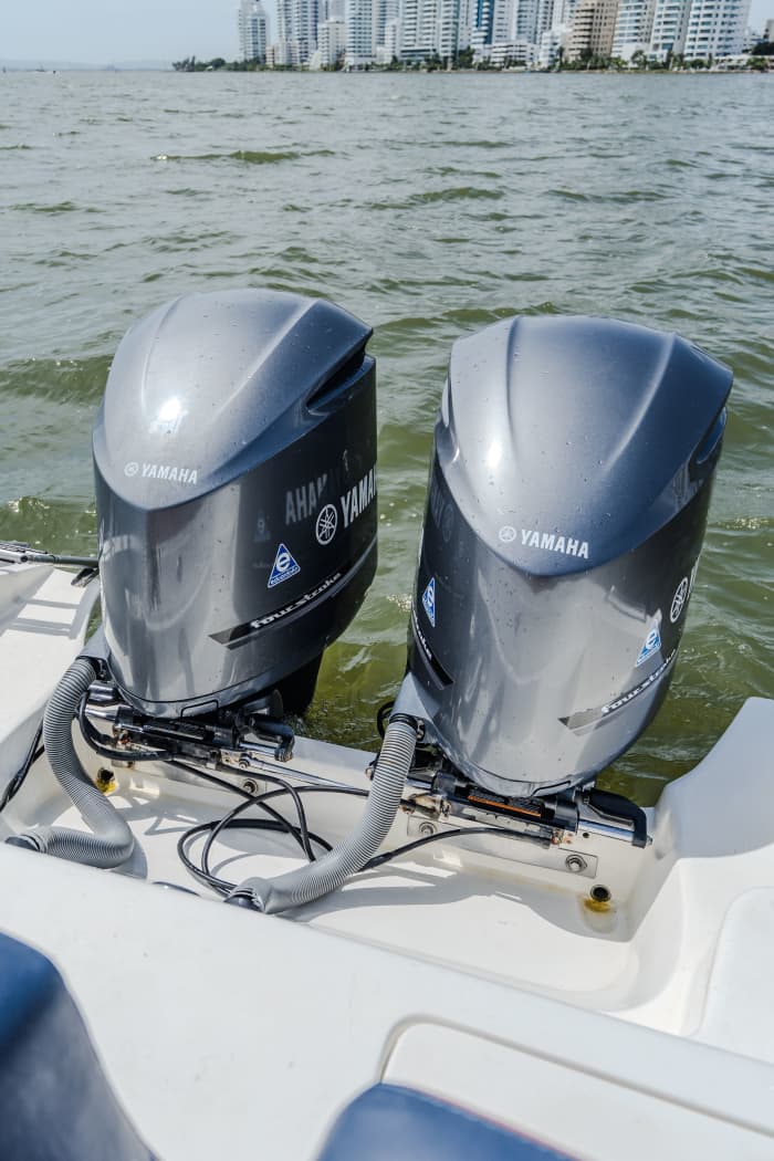Premium ervaring op een 12,5 meter lange AWA-speedboot | Rosario-eilanden, Cholón & VIP-service