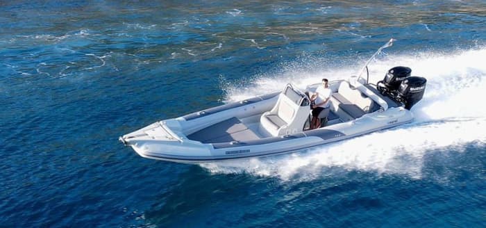 Escapade à Zakynthos : 3h30 de détente en bateau à moteur