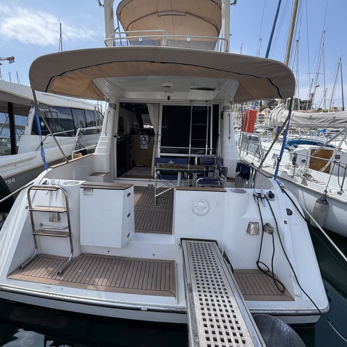 Discover Cannes: Half-day of pure joy on a motorboat