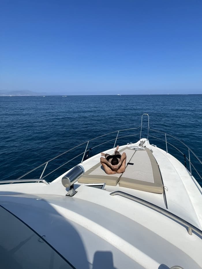 Discover Cannes: Half-day of pure joy on a motorboat
