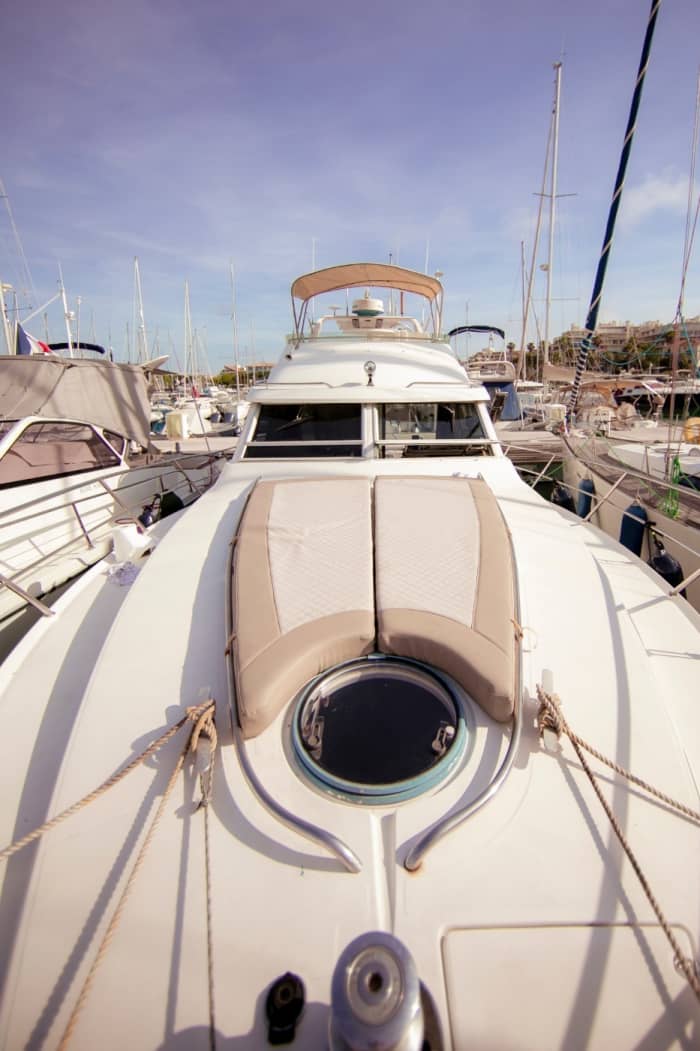 Discover Cannes: Half-day of pure joy on a motorboat