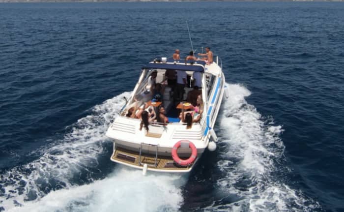4-Hour Sea Adventure: Sail, explore, and enjoy without rushing