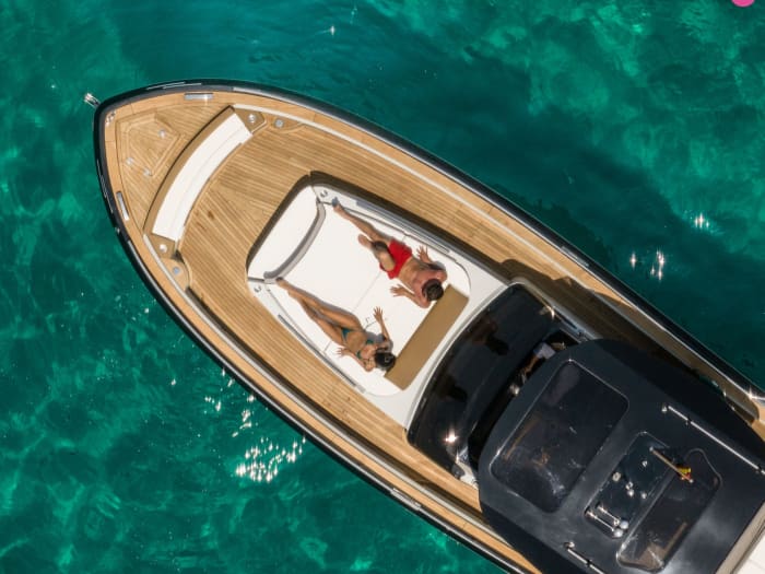 Een droomdag op Formentera: geheime stranden, turquoise lagunes en iconische uitzichten op Ibiza.
