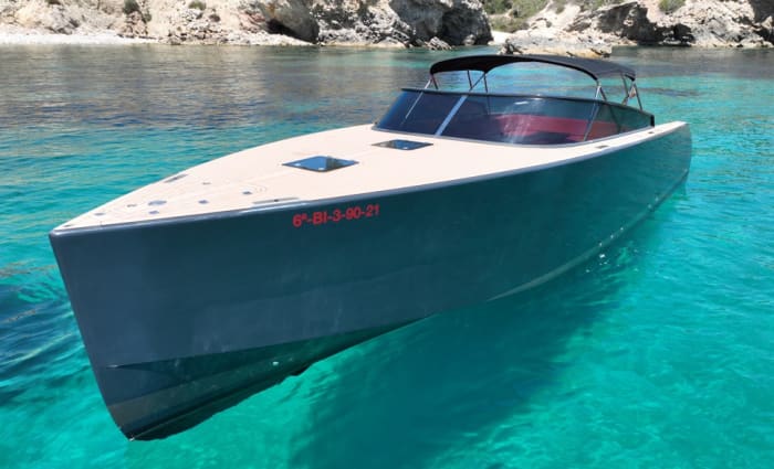 Zeilen naar de Spirit of Ibiza: een dag in Es Vedrà