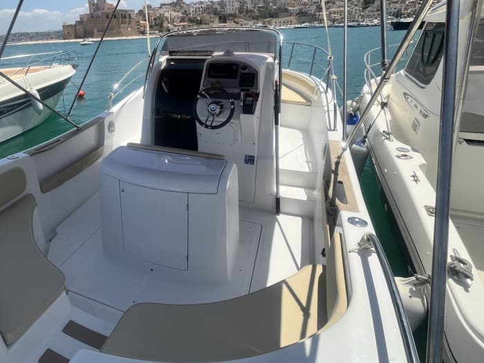 Een dag in Castellammare del Golfo op een motorboot