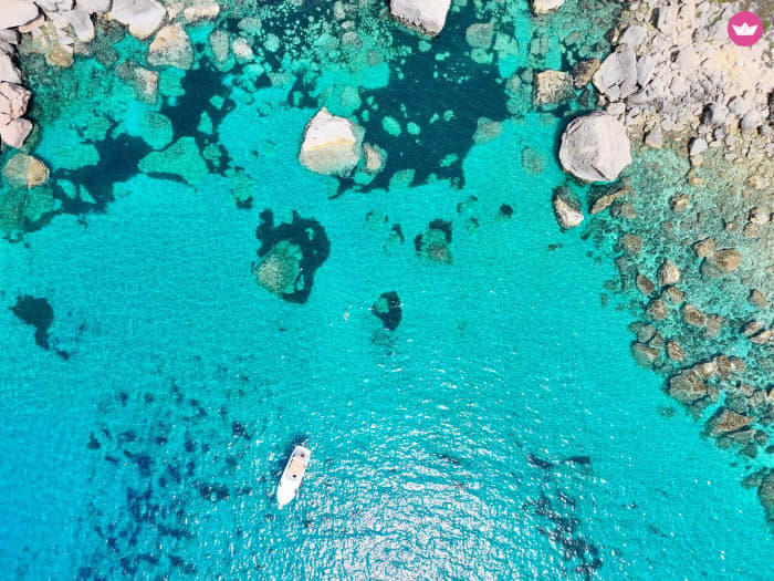 Fuga de dia inteiro: Comino, Lagoa Azul, cavernas e baías isoladas