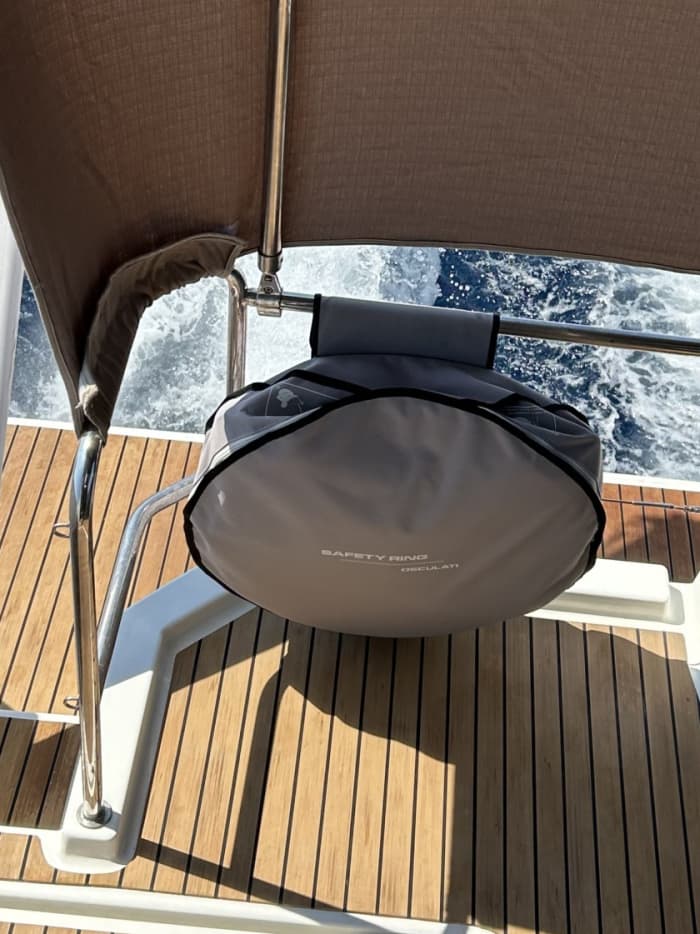 Entdecken Sie Bari auf einem ganztägigen Segeltörn