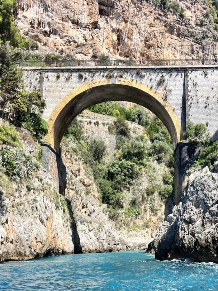 Van Sorrento naar de Amalfikust: tocht tussen zee en betoverende dorpen