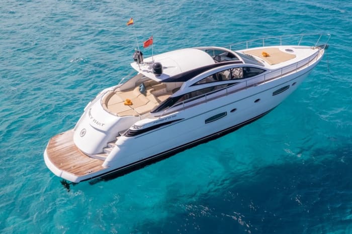 Discover the Balearic Islands: a tour between Ibiza and Formentera