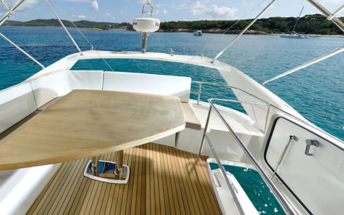 The Signature Experience: Your Private Yacht in Antibes