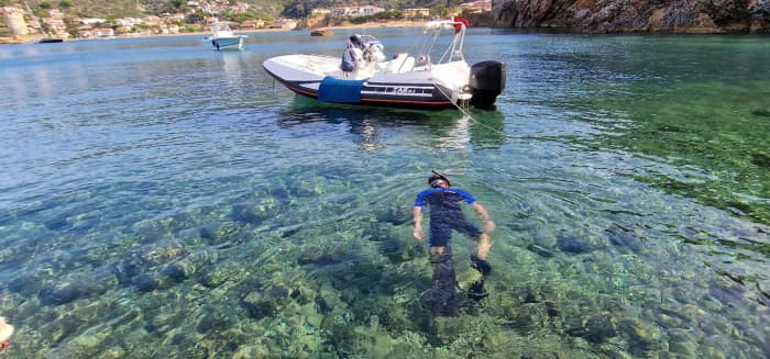 Découvrez Porto Ercole en bateau à moteur pendant 9 heures