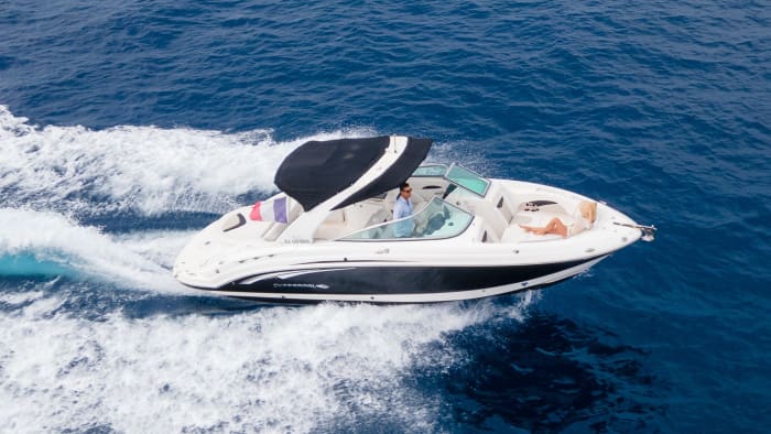 Soak up the sun on a 9-hour boat trip to Mandelieu-La Napoule