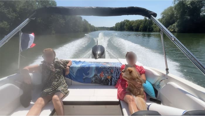 Picnic en Villennes-sur-Seine a bordo del Joio
