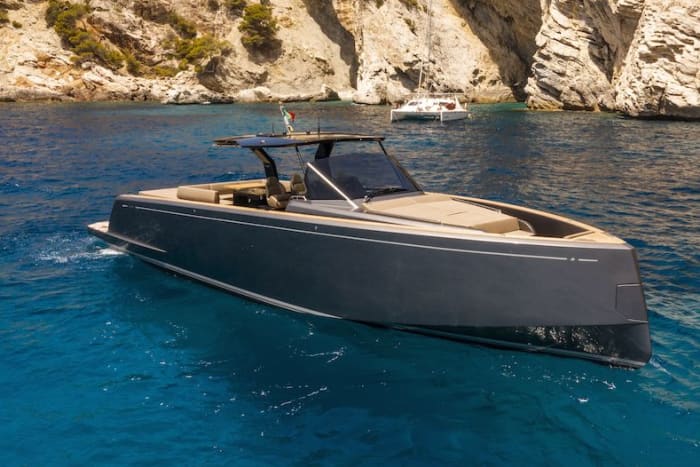 Costa Brava Essentials: Medes-Inseln und Cala Montgó auf einer Luxusyacht
