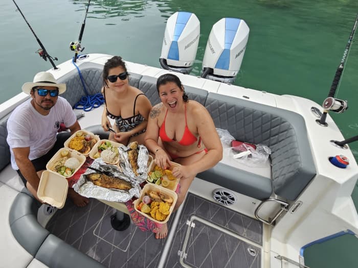 Todomar 38' Motorboot - Panama City - Varen, vissen en snorkelen