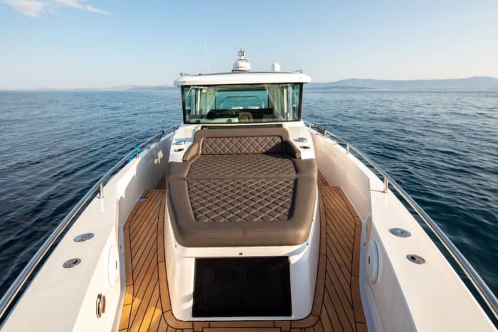 Enjoy 9h on a motorboat in Split