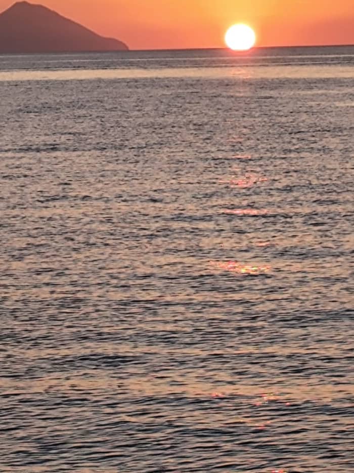 Sunset sail with an aperitif in the Gulf of Castellammare