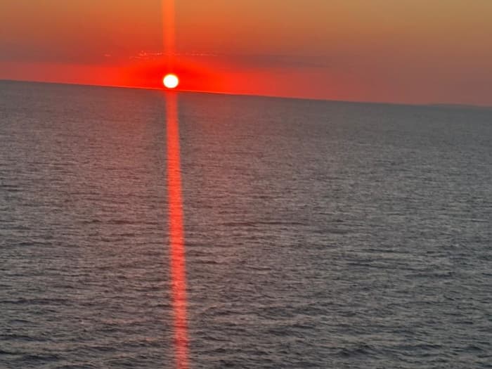 Sunset sail with an aperitif in the Gulf of Naples