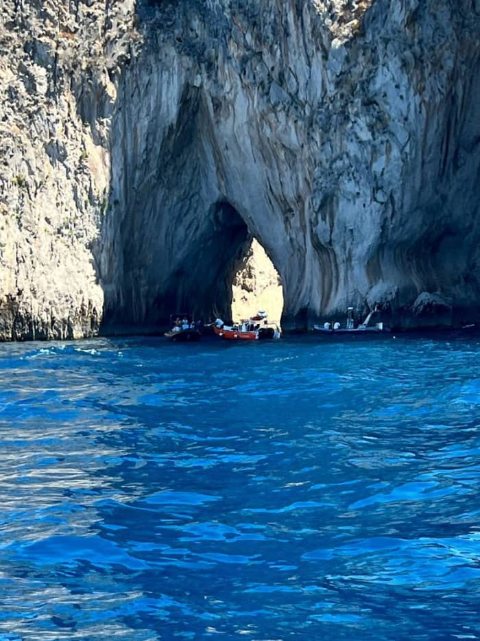Desde Nápoles: Tour a Capri con paradas para nadar y recogida
