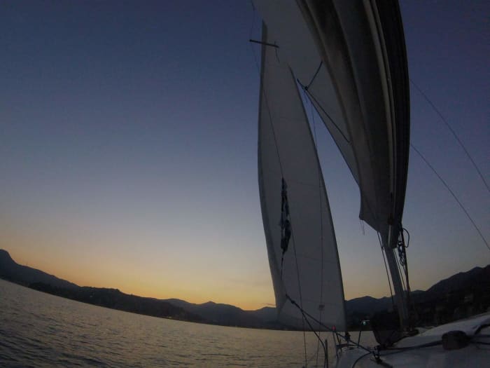 Half-Day Sailing Trip to Portofino, Paraggi, and the Lighthouse