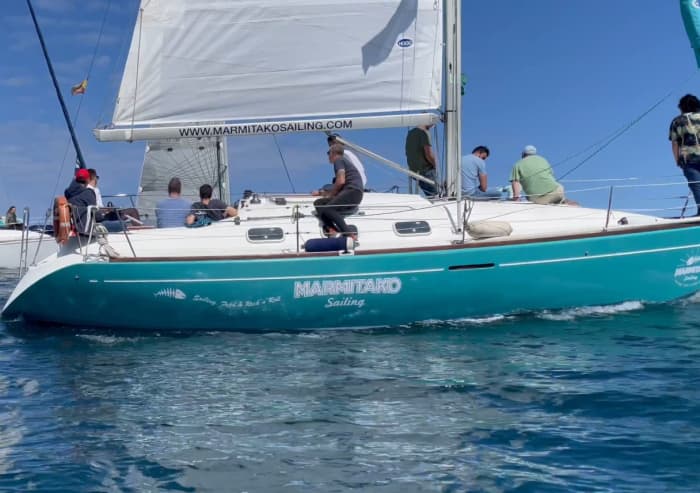 Passez 8 heures à naviguer autour de Getxo en voilier