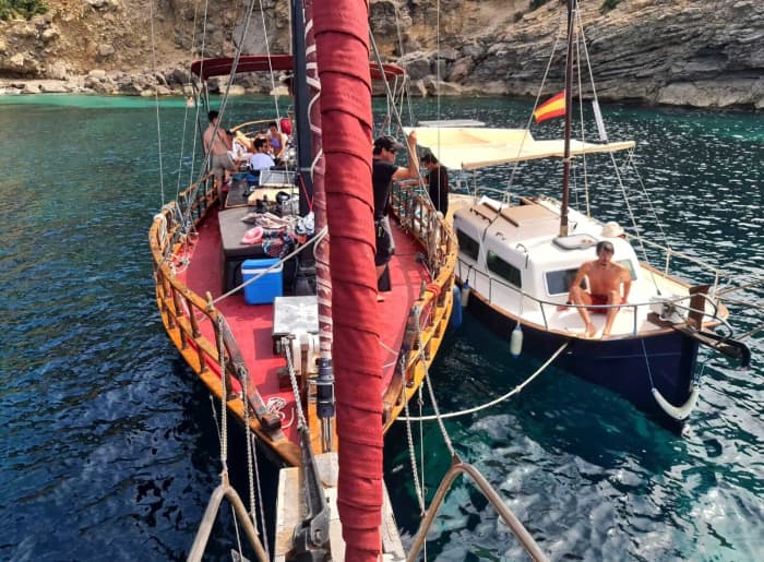 4-Hour Hidden Caves & Formentor Adventure – Port de Pollença