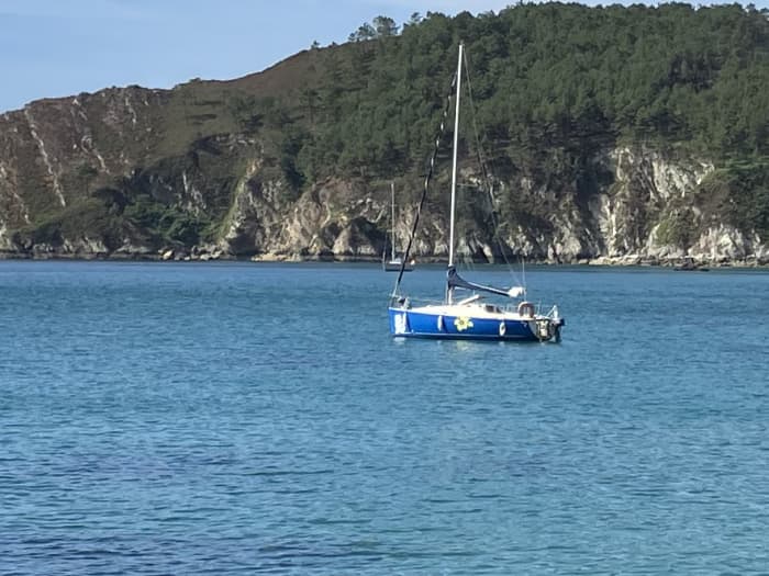 Enjoy a sea trip in Morgat aboard a sailboat