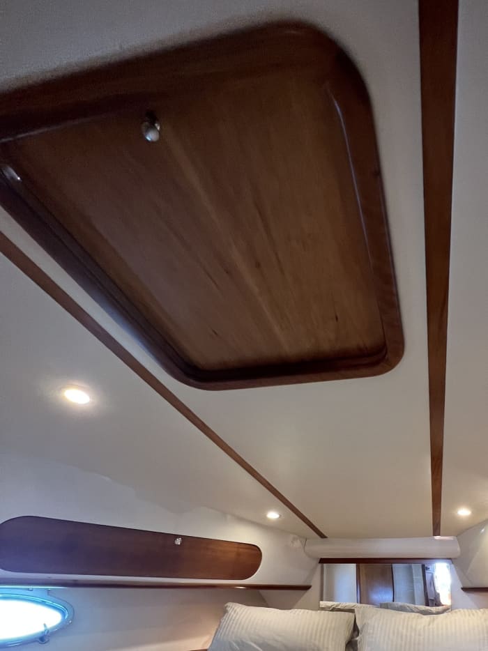 Capri Prestige Escape – Esperienza di lusso a bordo dello yacht Primatist G50