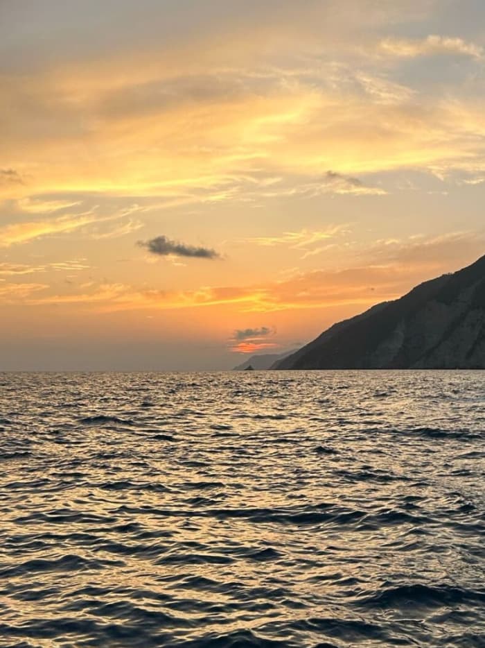 Zonsondergang Serenity: Een Luxe Cruise van 3 uur