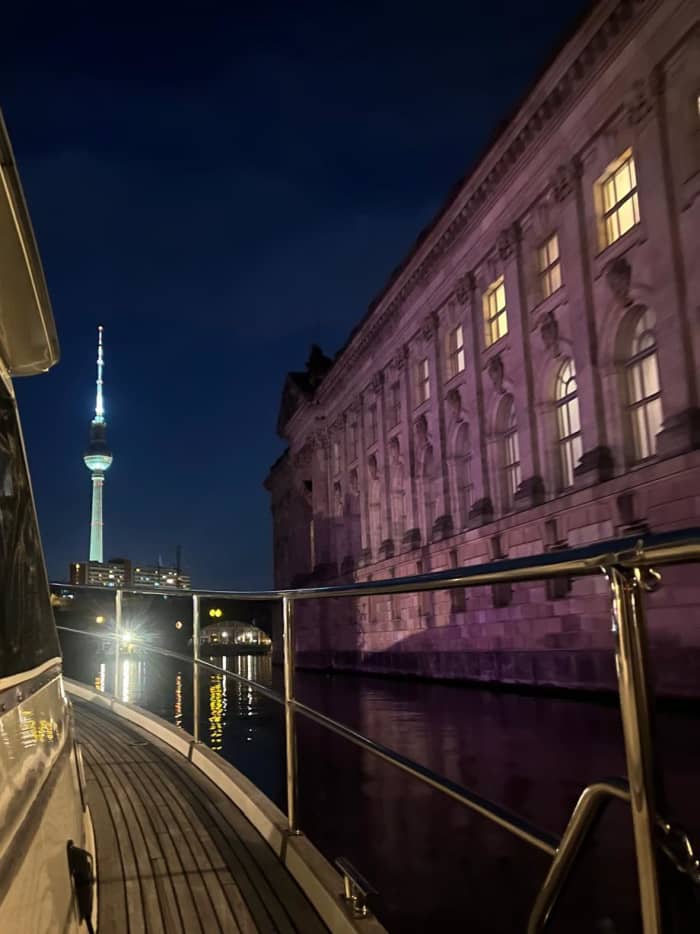 Pure sailing joy: Experience the magic of Berlin