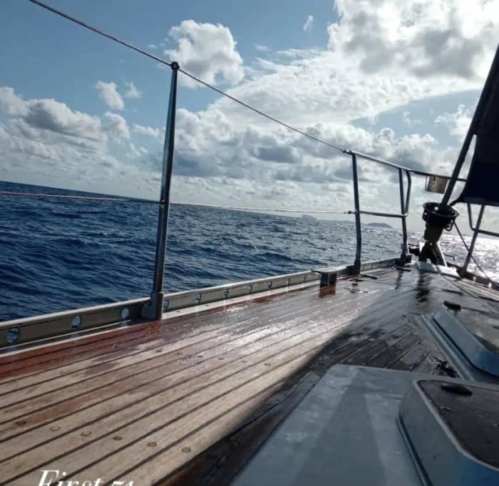 Basic Sailing Course — A Day to Learn to Sail from Formia