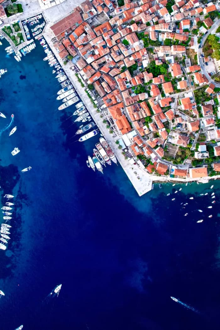 Red Rocks & Pakleni Islands Tour