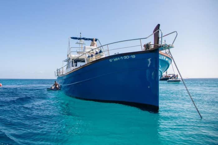 8 Stunden Sonne und türkisfarbenes Wasser rund um Cala Galdana
