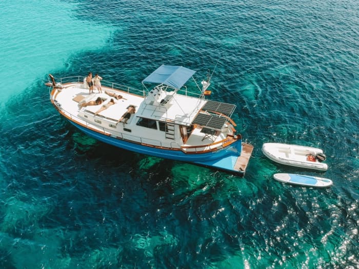 8 Stunden Sonne und türkisfarbenes Wasser rund um Cala Galdana