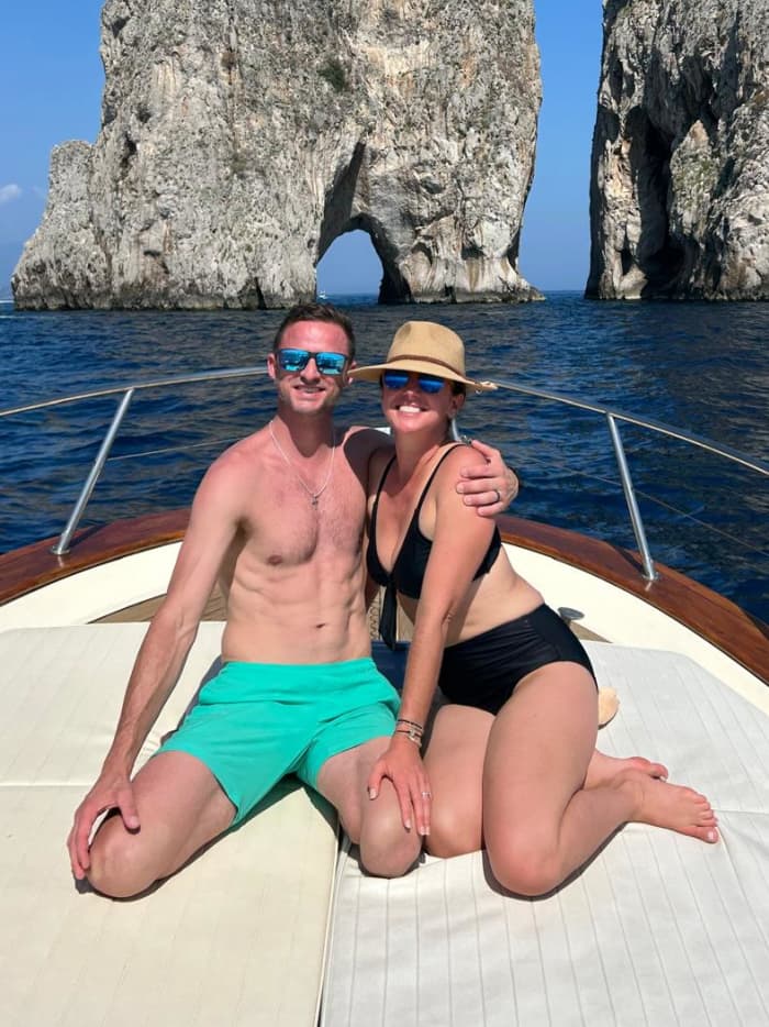 Zwischen Höhlen und geheimen Buchten – Capri (Ganztagestour)