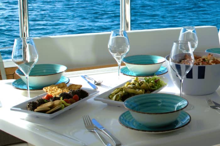 Enjoy 7h on a motorboat in Sliema